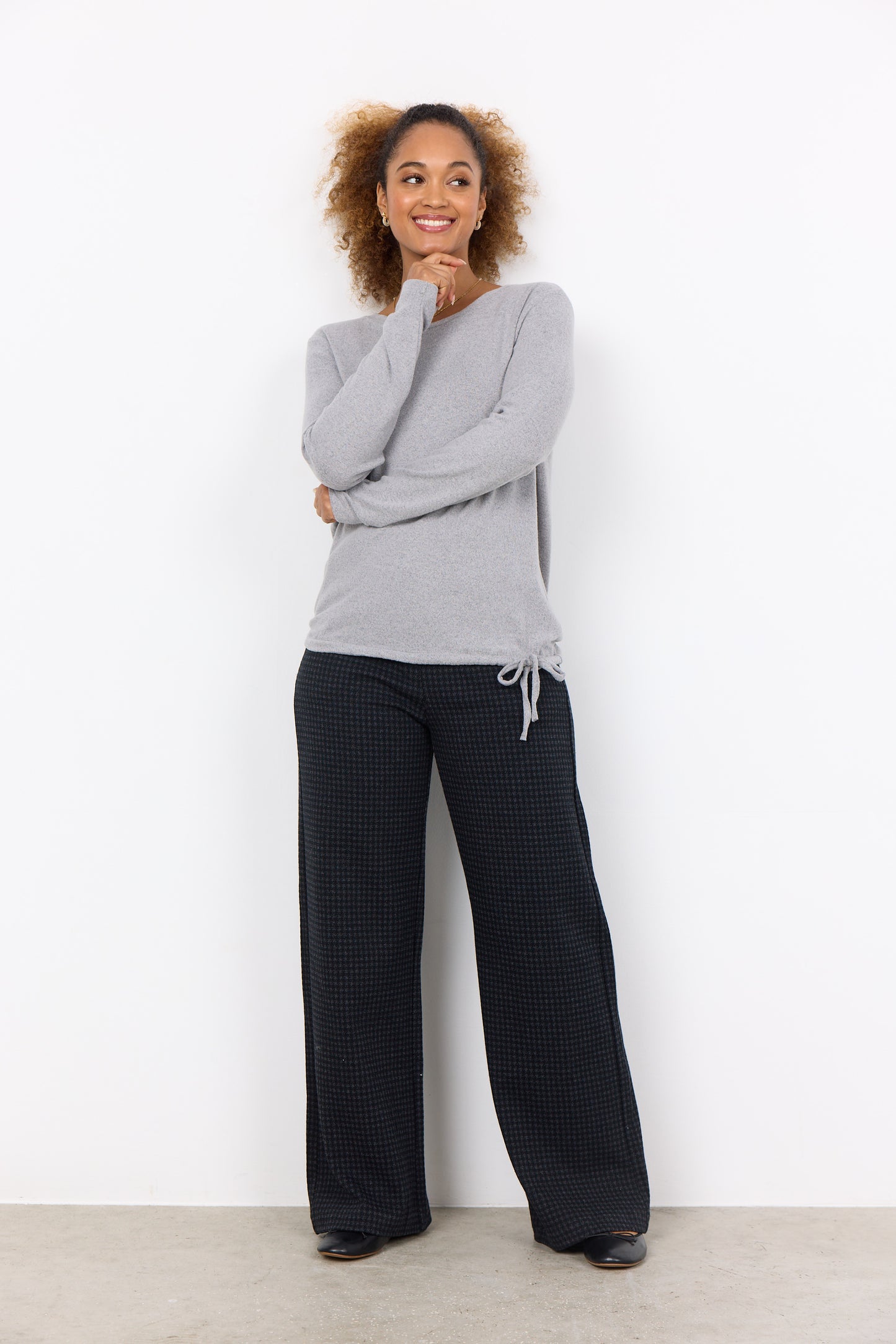 Soyaconcept BIARA Grey Tie Hem Long Sleeved Top