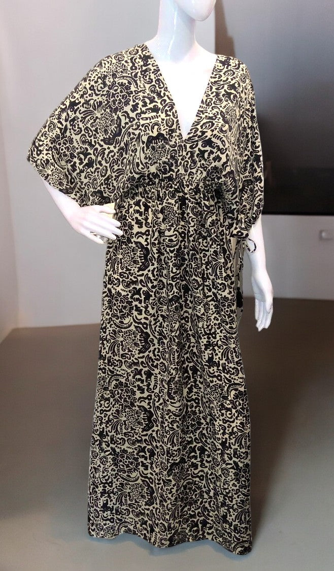 PAULA Black and Cream Kimono Dress