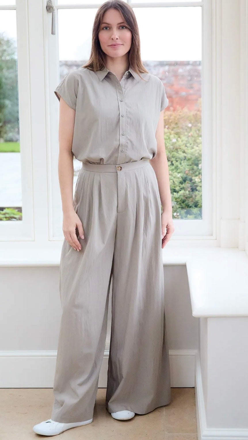 Wide Legged Pleat Front Palazzo Trousers , Taupe